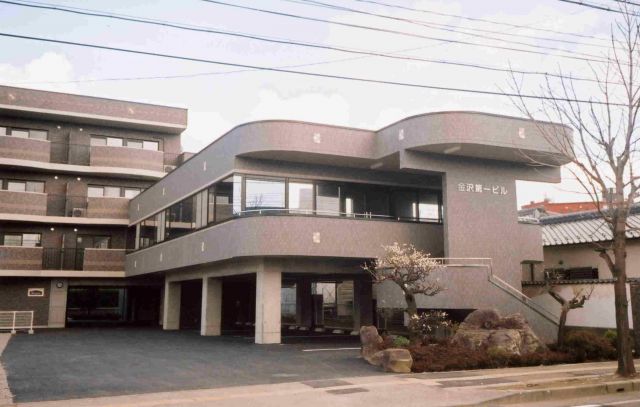 写真：リフォーム業者写真