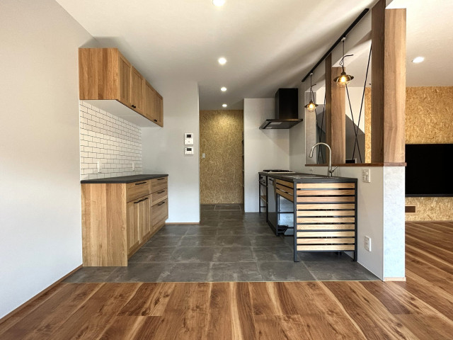 写真：リフォーム業者写真