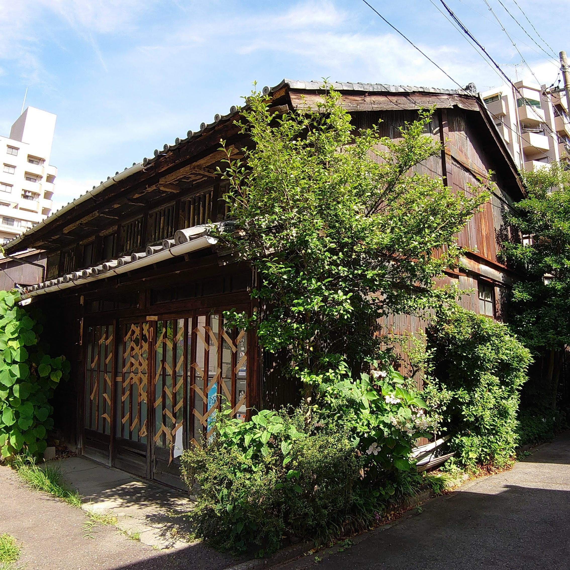 写真：空き家・相続